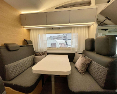 Adria Coral Xl007.jpg