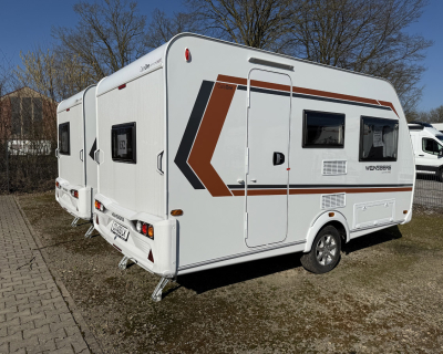 Weinsberg Lakokocsi 400lk 003.jpg