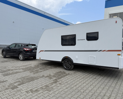 Weinsberg Lakokocsi 470qdk 008.jpg